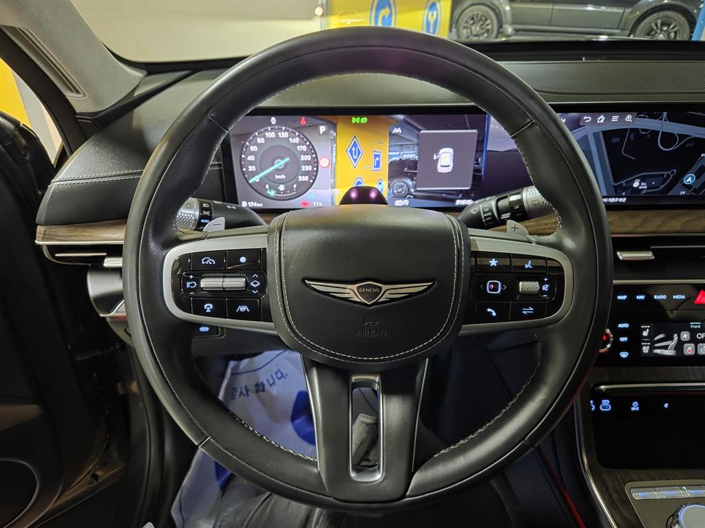 Genesis GV80 - Vista 7