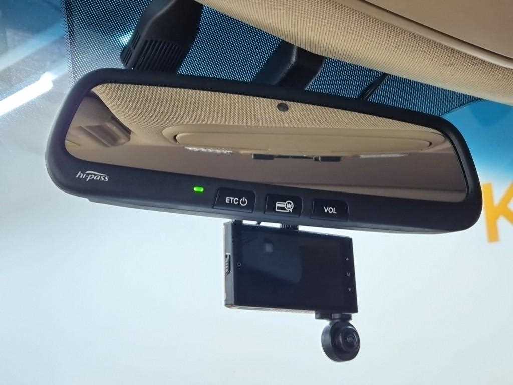 KIA Carnival 2016 Blanco - Importación desde Corea - HF Imports Iquique - Foto 17