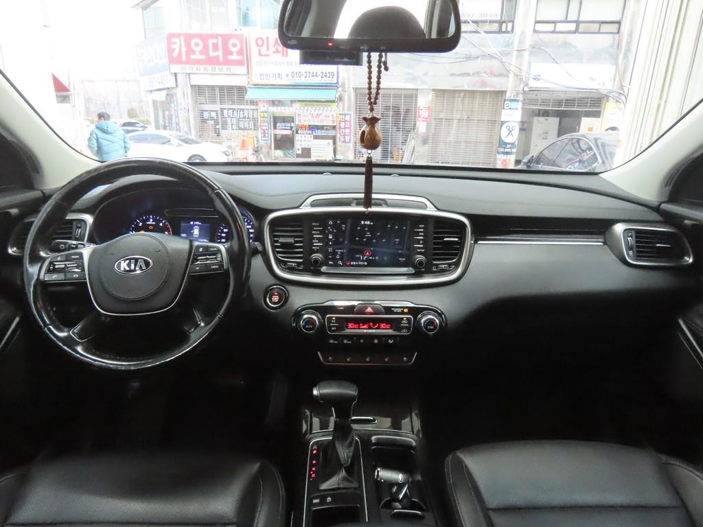 KIA Sorento - Vista 7