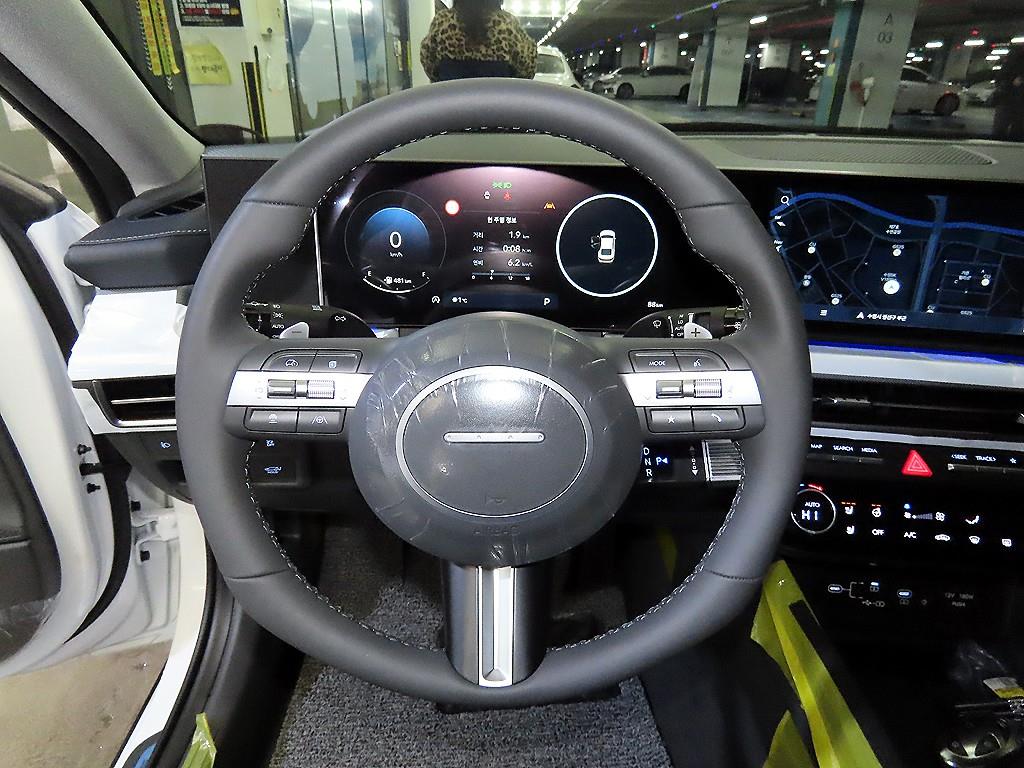 HYUNDAI Sonata - Vista 8