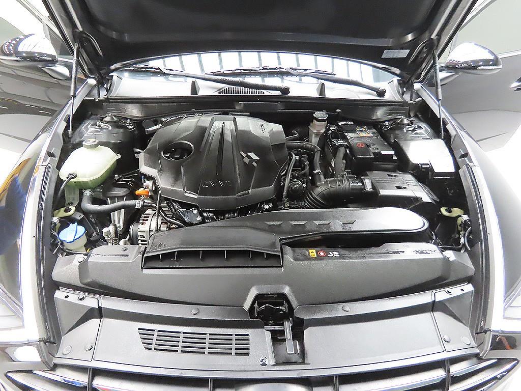 HYUNDAI Sonata - Vista 11