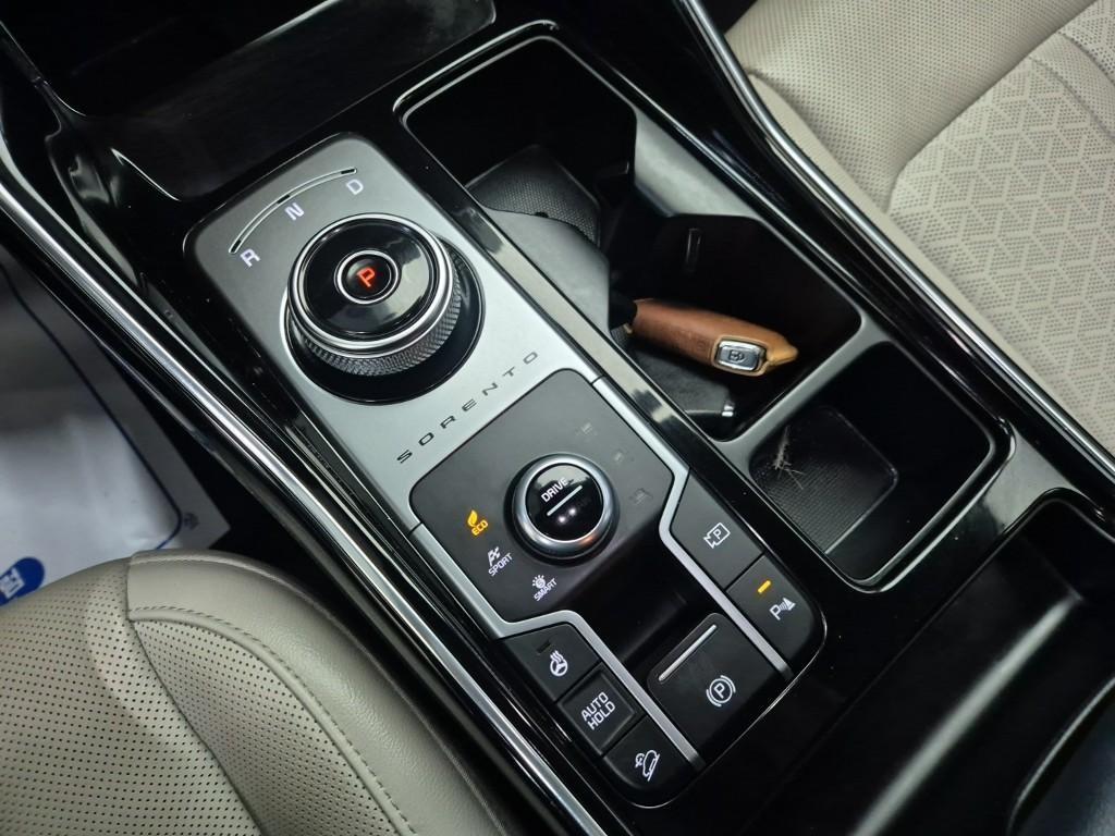 KIA Sorento - Vista 8