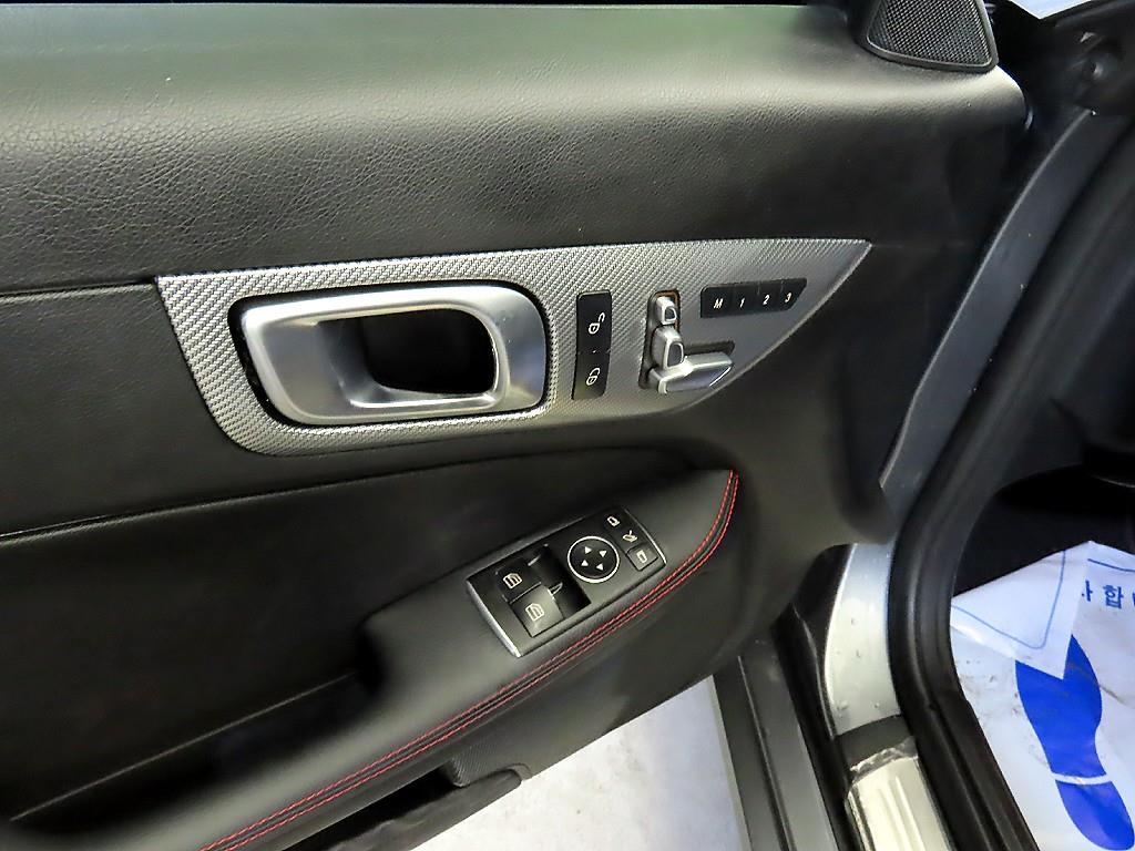 Mercedes Benz SLC Class 2017 Gris - Importación desde Corea - HF Imports Iquique - Foto 18