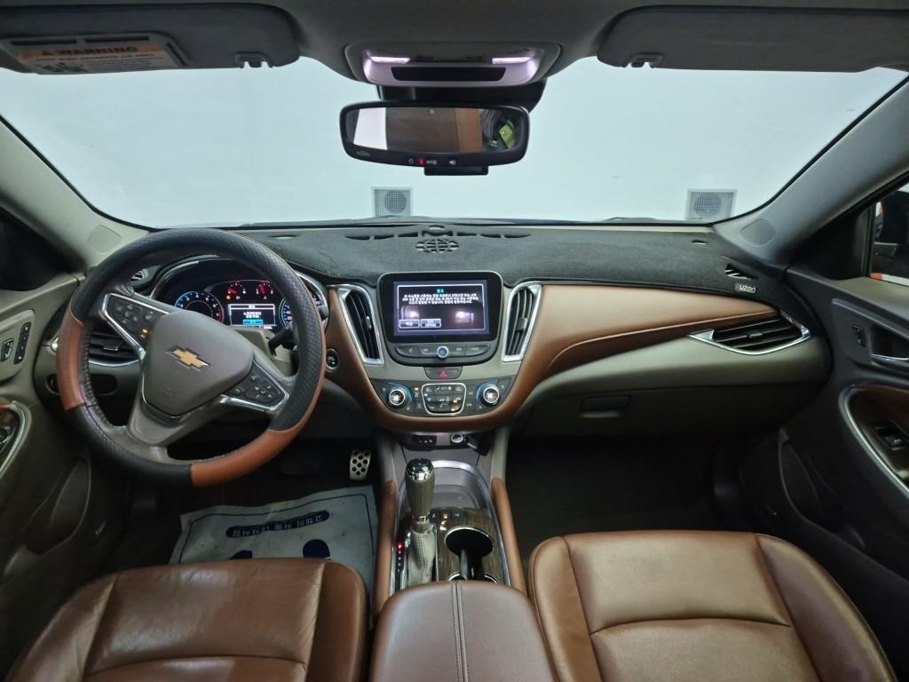 Chevrolet Malibu - Vista 7