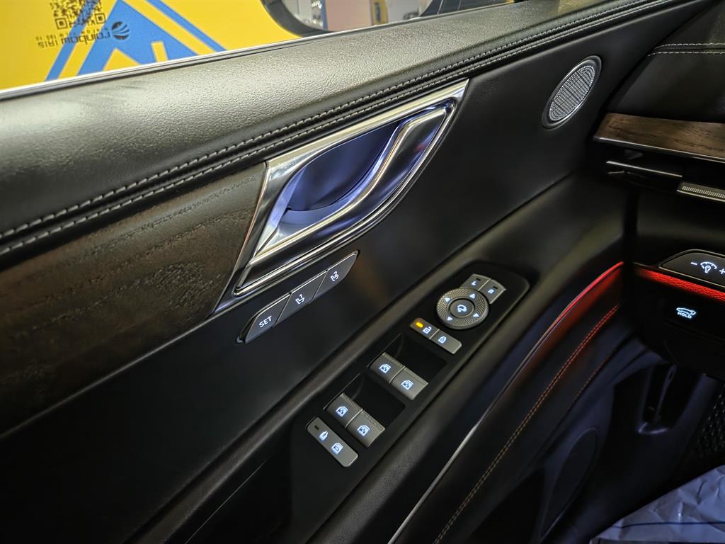 Genesis GV80 - Vista 10