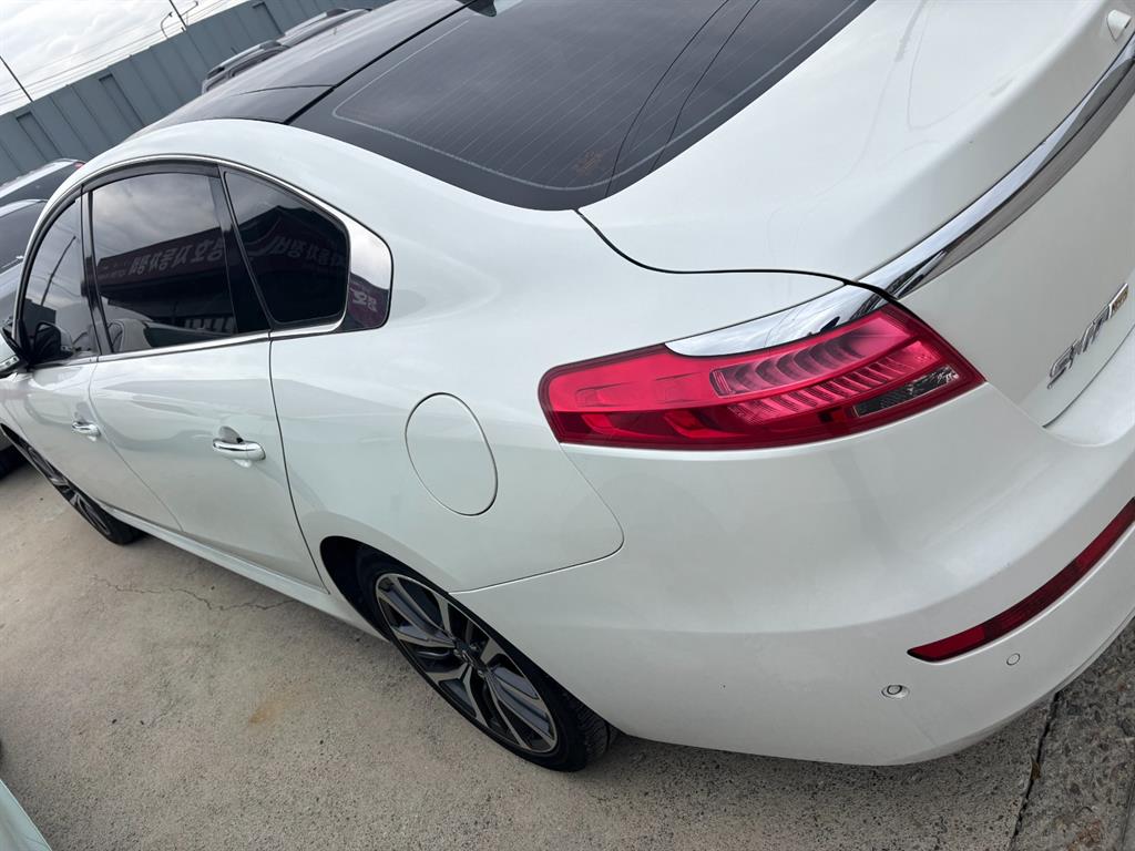 SAMSUNG SM7 - Vista 6