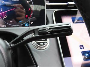 Mercedes Benz E class - Vista 12