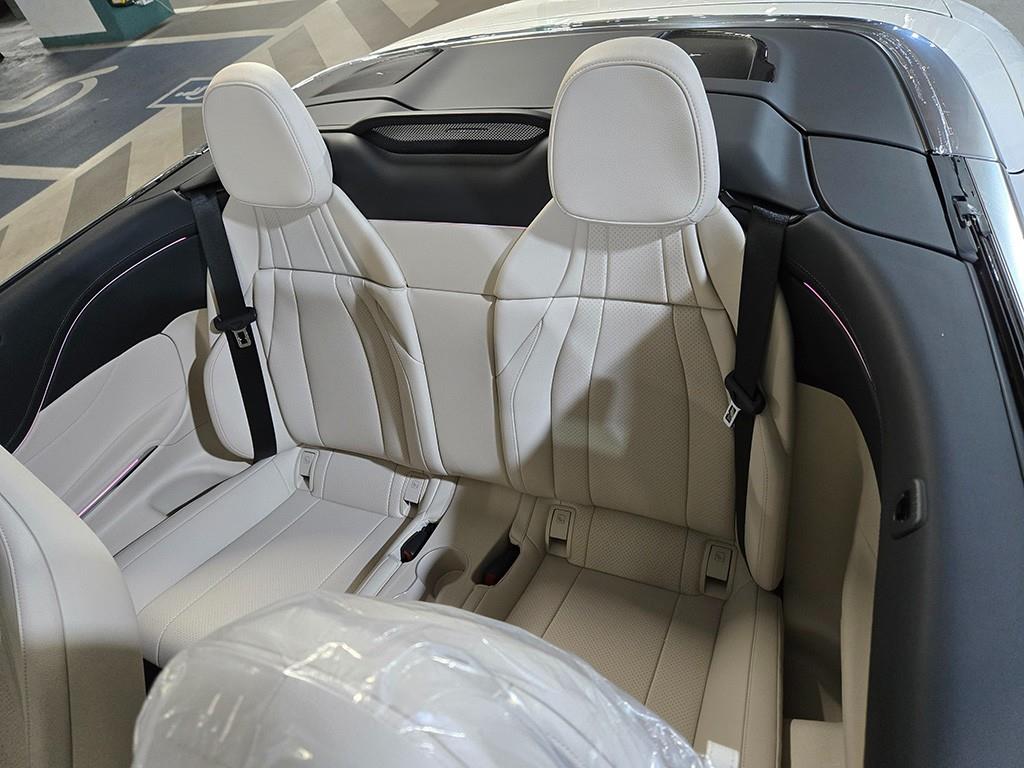 Mercedes Benz CLE Class - Vista 8