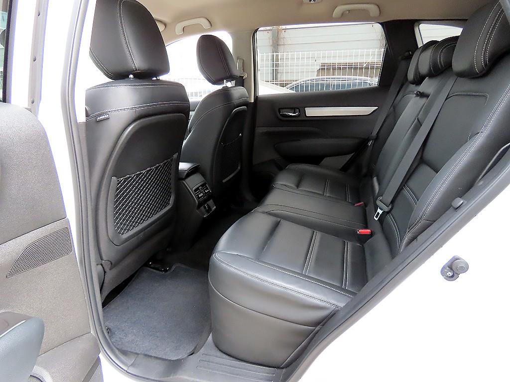 SAMSUNG QM6 - Vista 6