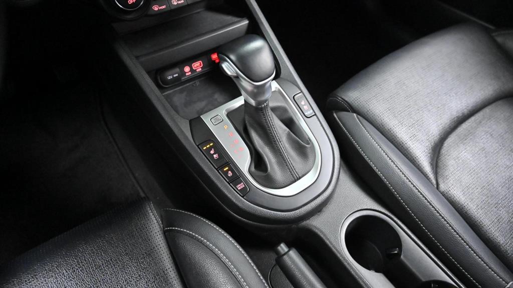 KIA K3 2020 Gris - Importación desde Corea - HF Imports Iquique - Foto 9