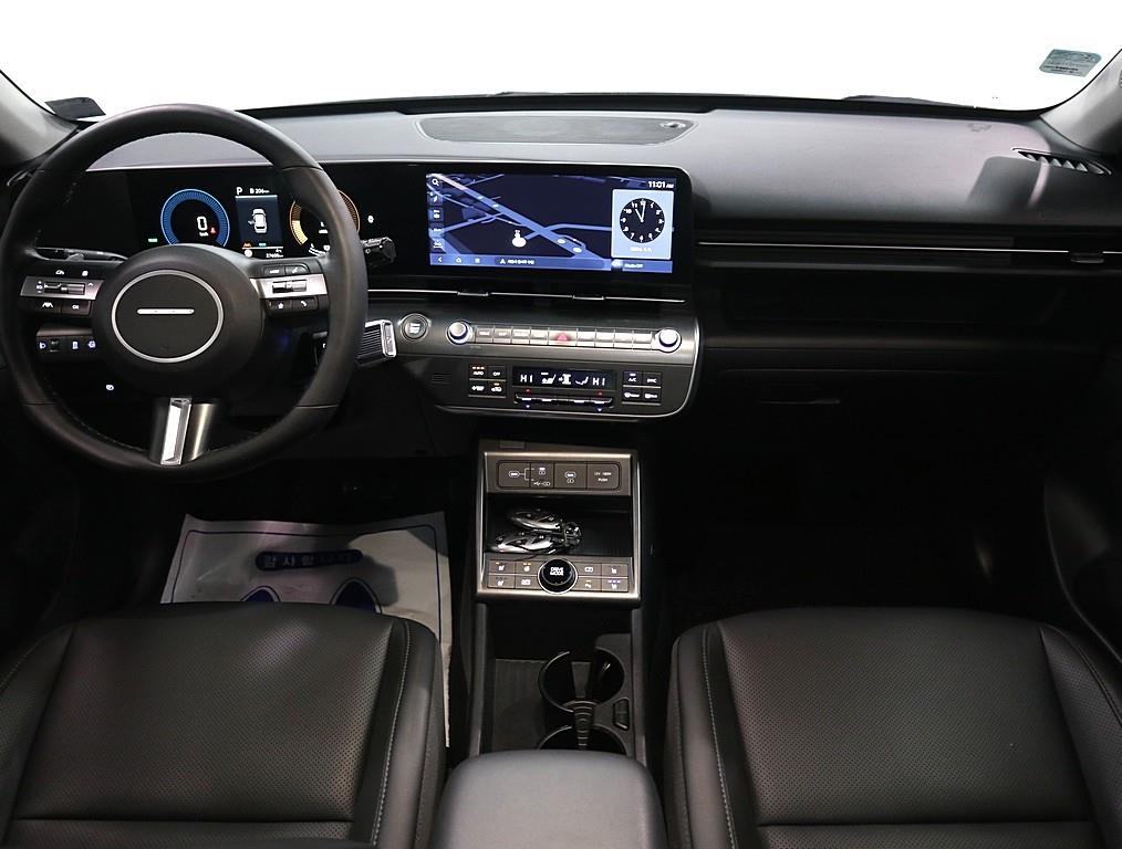 HYUNDAI Kona - Vista 5