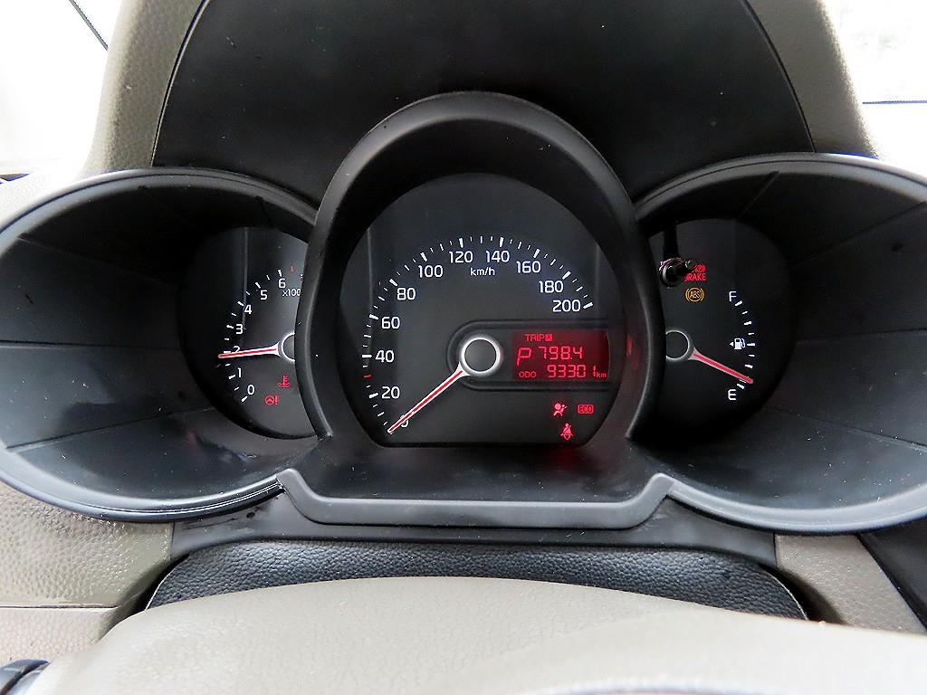 KIA Morning - Vista 9