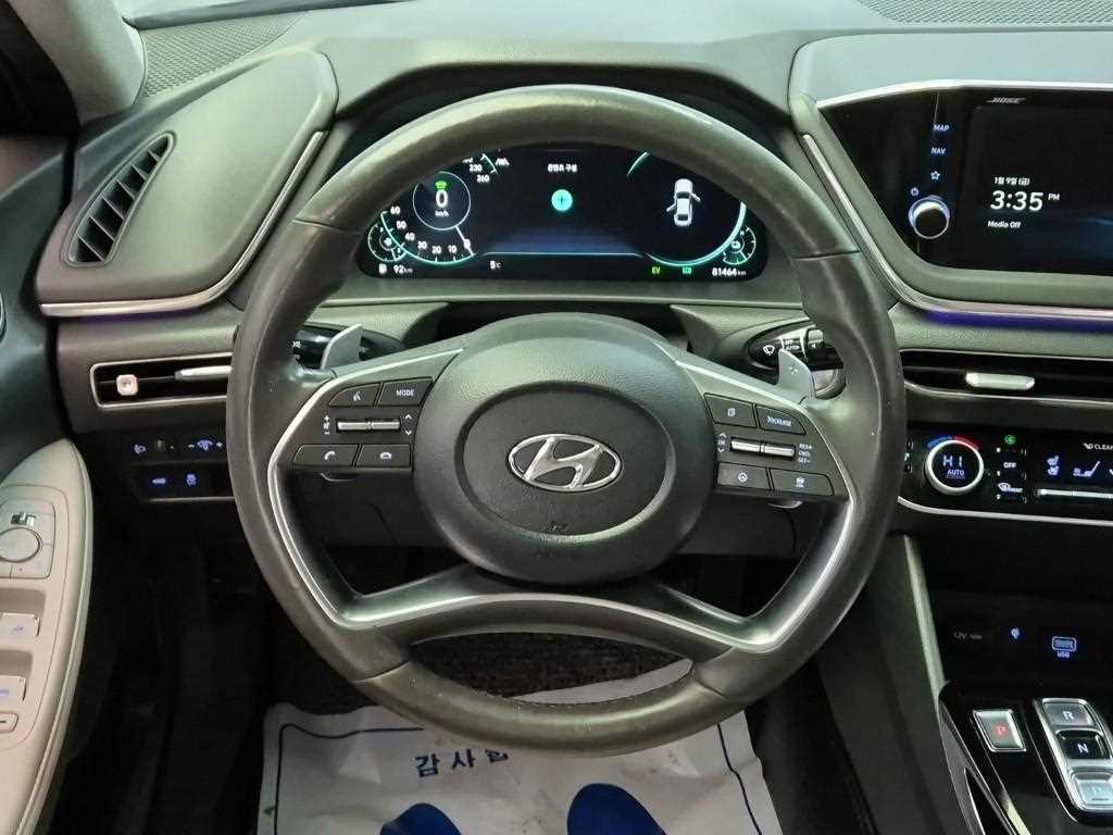 HYUNDAI Sonata - Vista 9