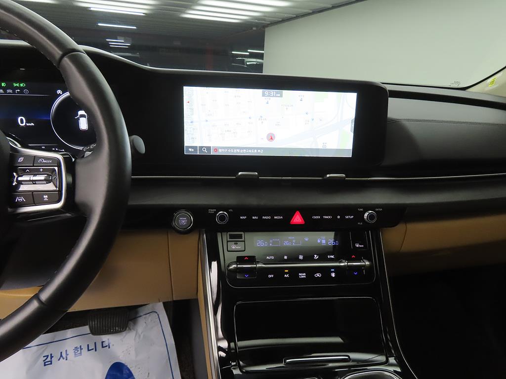 KIA Carnival - Vista 10