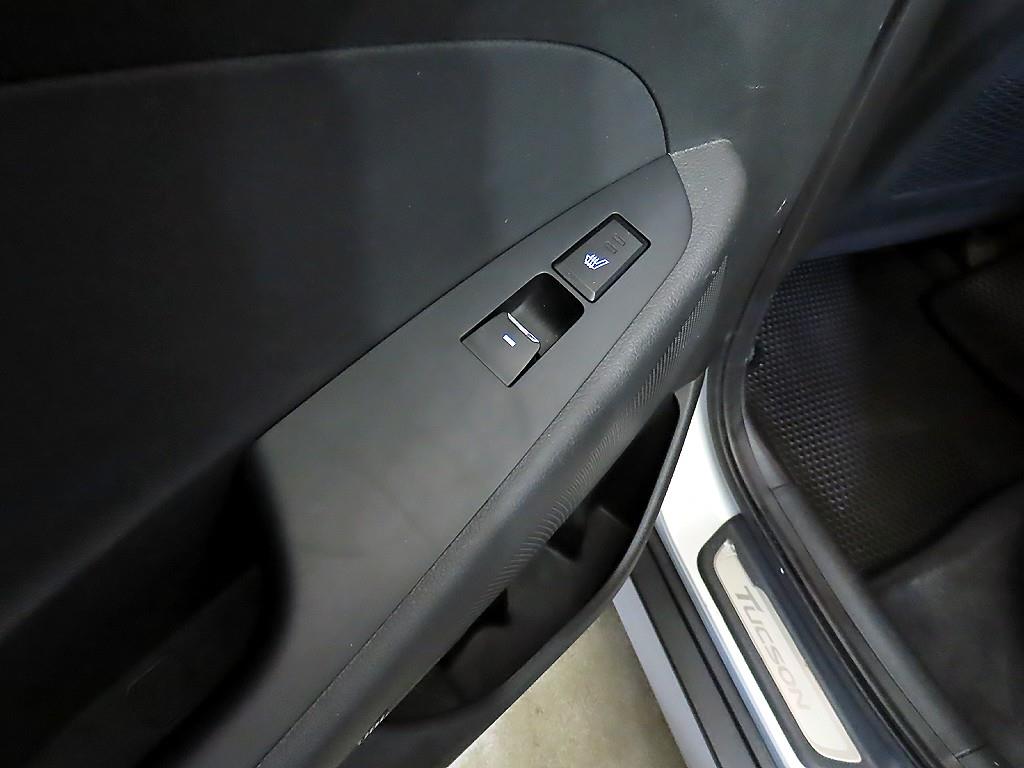 HYUNDAI Tucson 2017 Plateado - Importación desde Corea - HF Imports Iquique - Foto 16