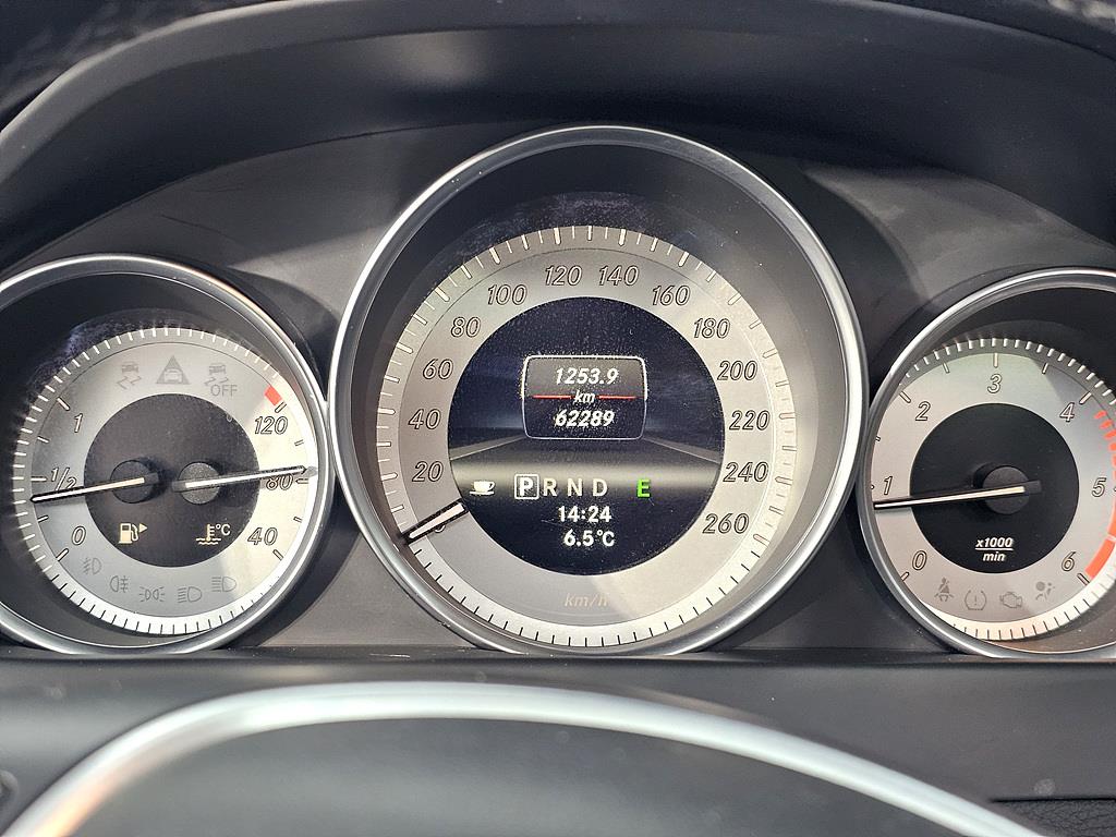 Mercedes Benz C Class - Vista 7