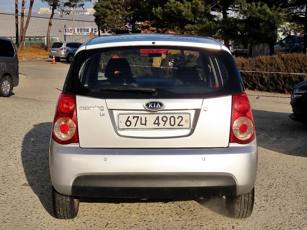 KIA Morning - Vista 4