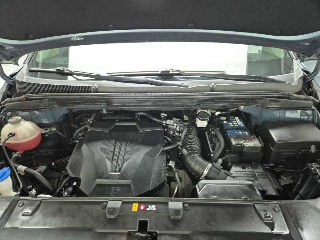 KIA Carnival - Vista 5