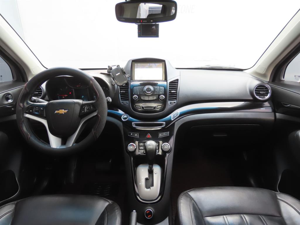 Chevrolet Orlando 2012 Blanco - Importación desde Corea - HF Imports Iquique - Foto 7