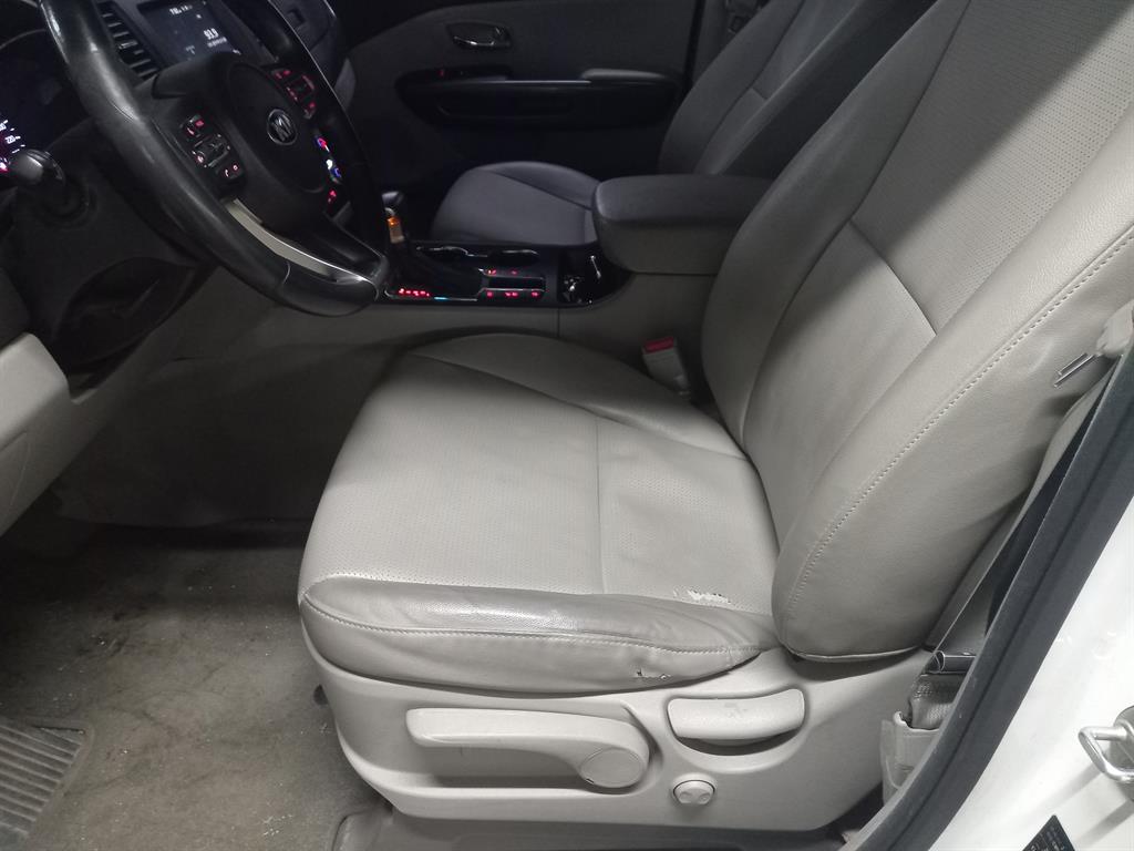 KIA Carnival 2019 Blanco - Importación desde Corea - HF Imports Iquique - Foto 16