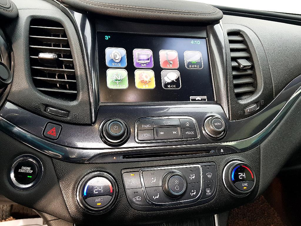 Chevrolet Impala - Vista 12