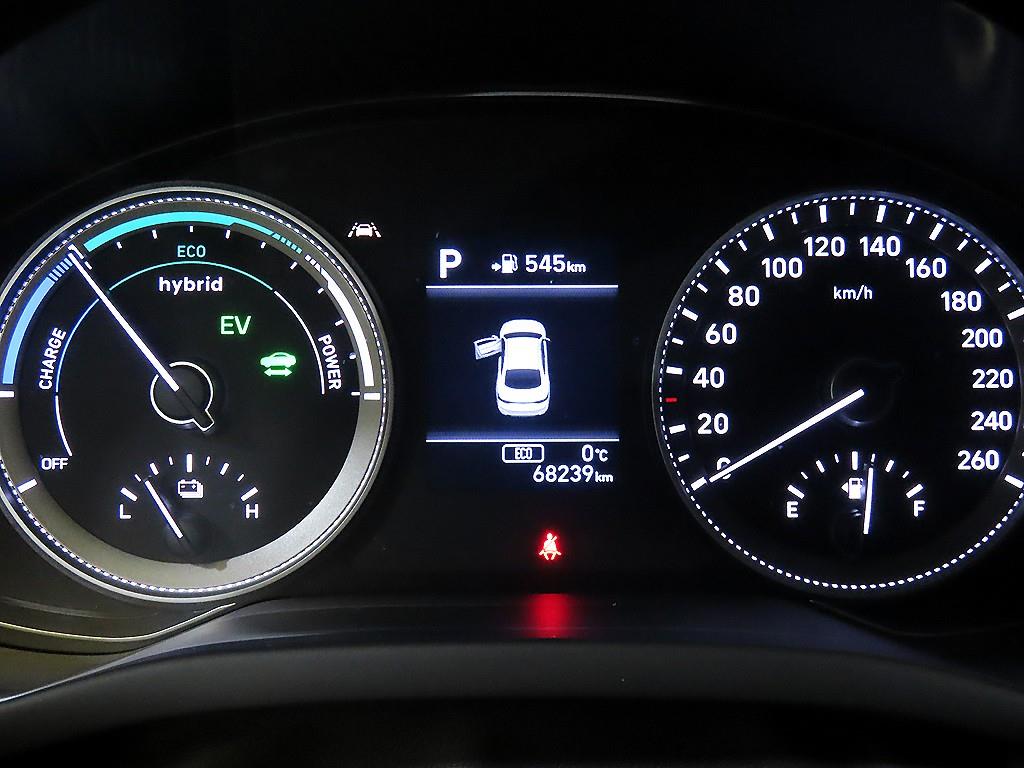 HYUNDAI Grandeur - Vista 9