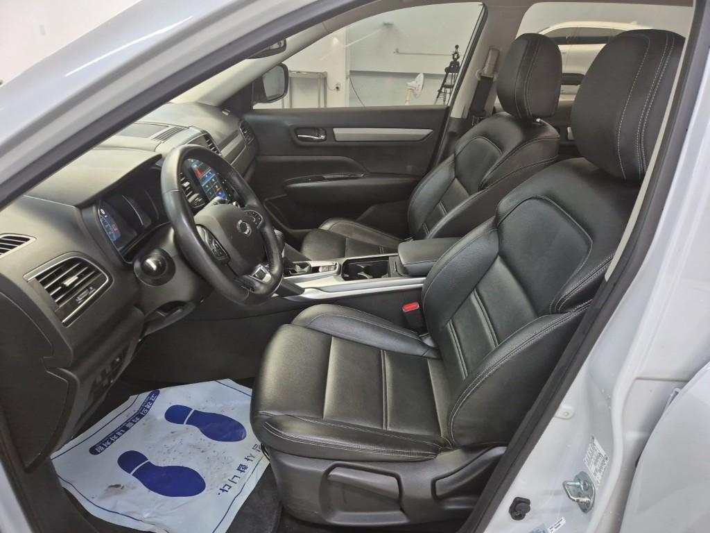 SAMSUNG QM6 - Vista 11