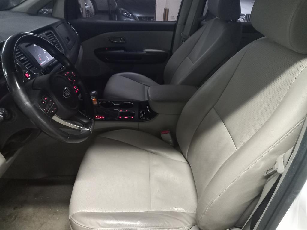 KIA Carnival 2019 Blanco - Importación desde Corea - HF Imports Iquique - Foto 13