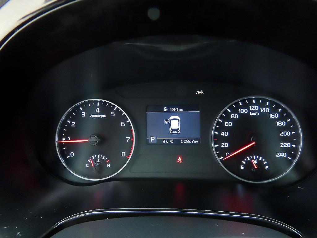 KIA Seltos - Vista 9