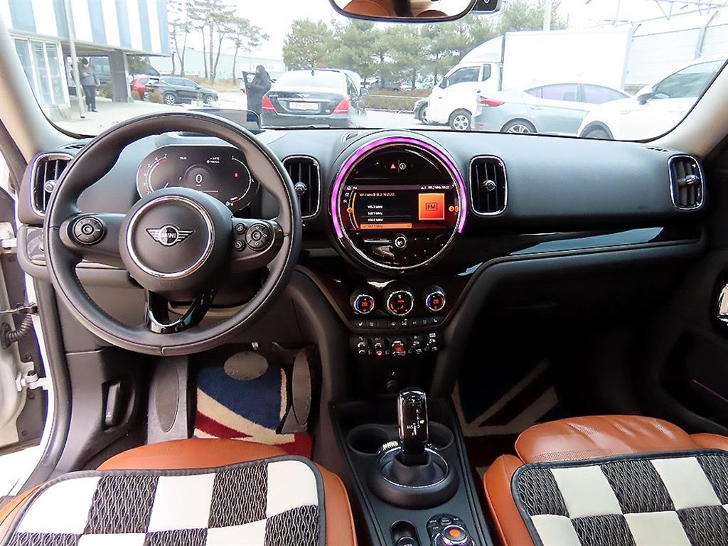 Mini Countryman - Vista 7