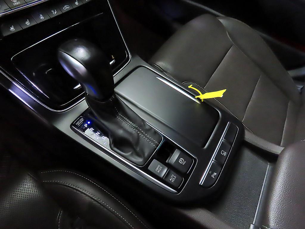 HYUNDAI Grandeur - Vista 12