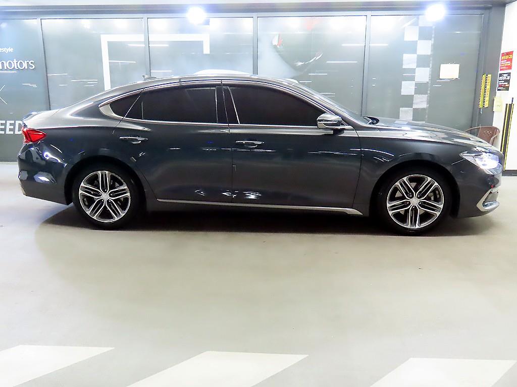 HYUNDAI Grandeur - Vista 3