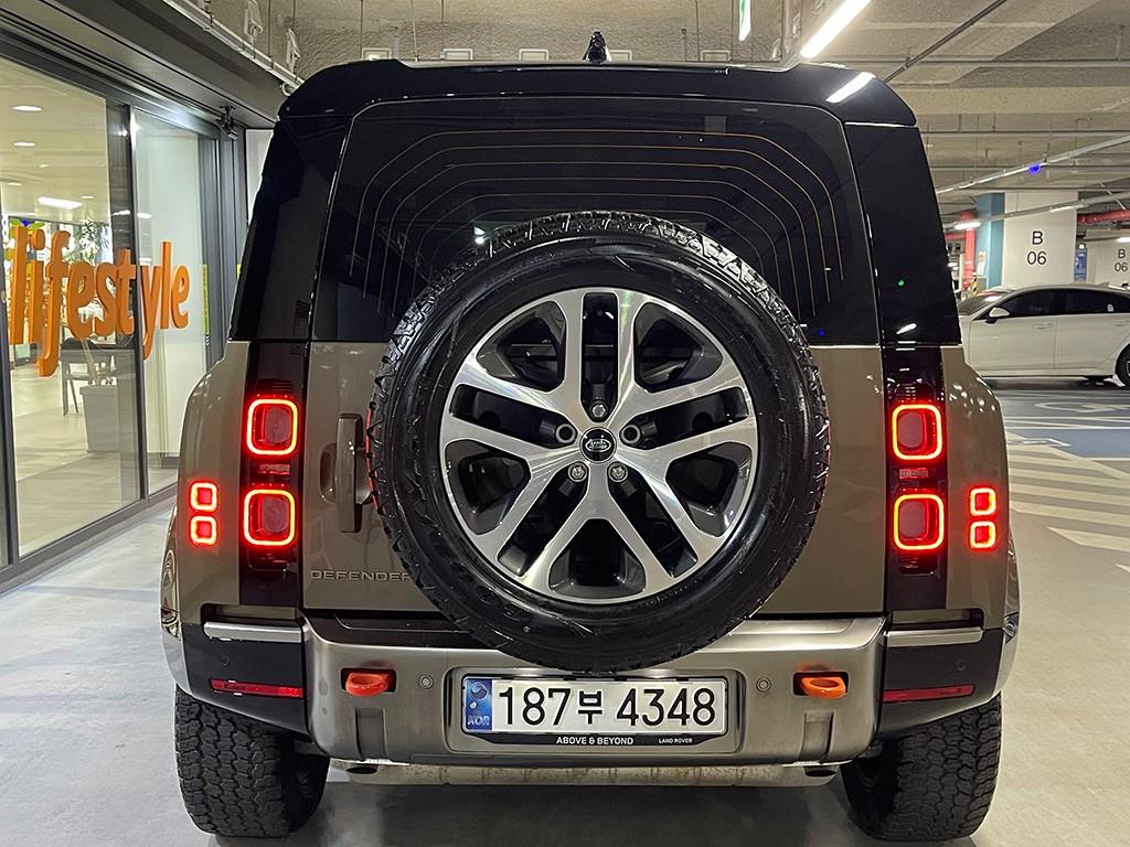 Land Rover Defender - Vista 4