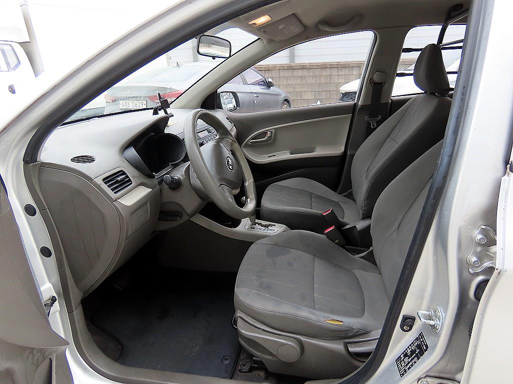 KIA Morning - Vista 5