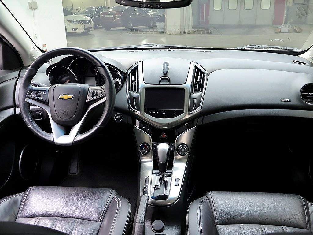 Chevrolet Cruise - Vista 9