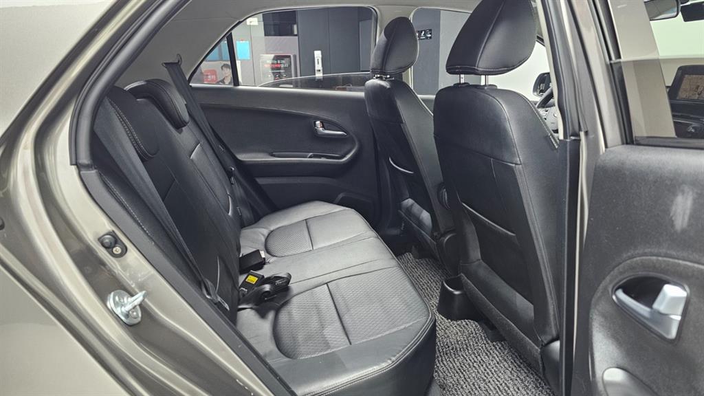 KIA Morning - Vista 12