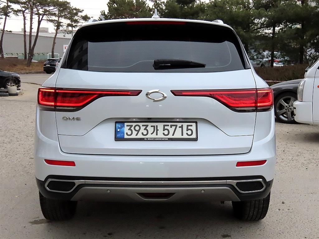 SAMSUNG QM6 - Vista 4