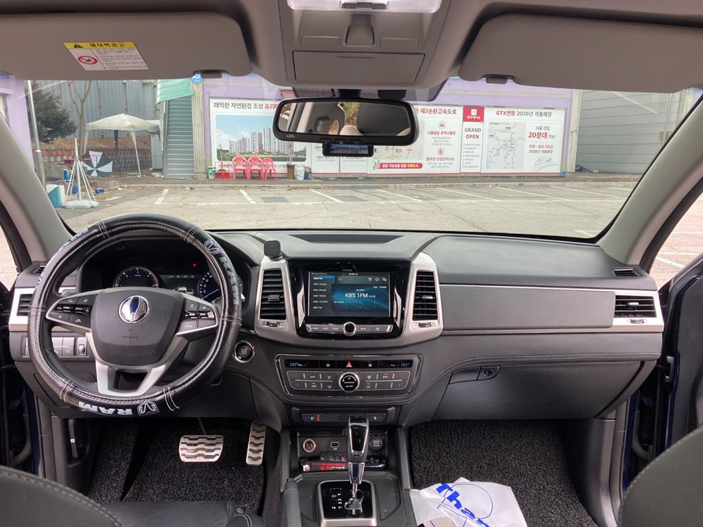 Ssangyong Rexton - Vista 7