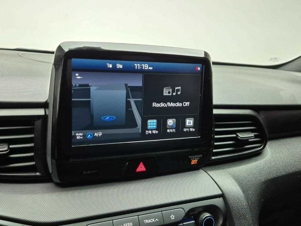 HYUNDAI Veloster 2018 Blanco - Importación desde Corea - HF Imports Iquique - Foto 13