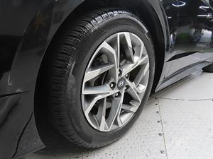 HYUNDAI Sonata - Vista 10