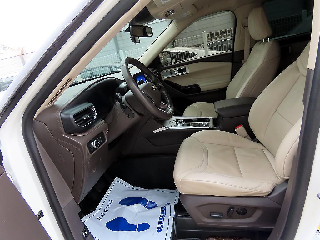 Ford Explorer - Vista 5