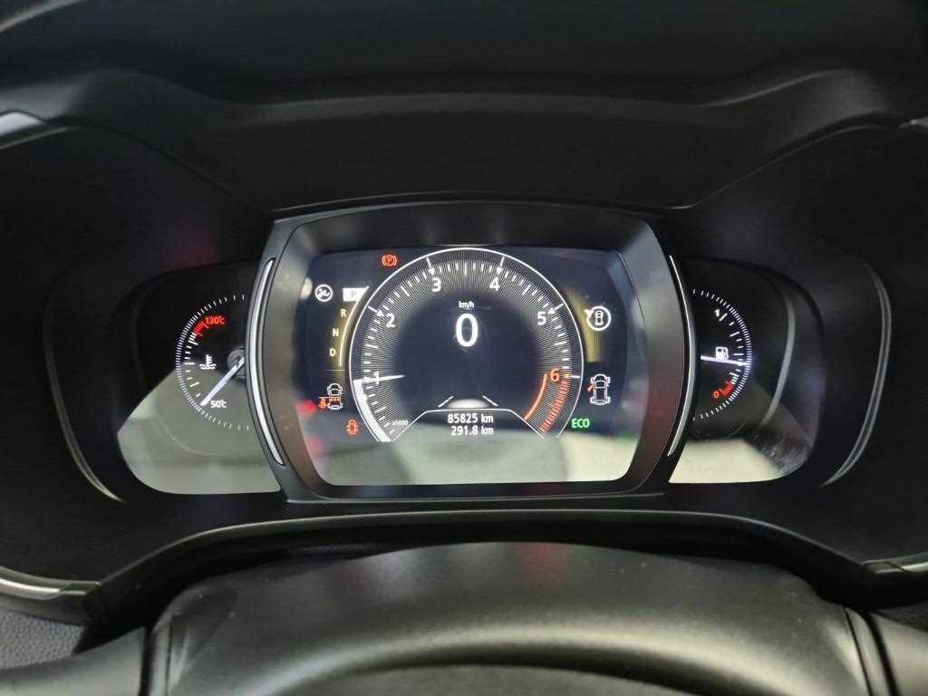 SAMSUNG QM6 - Vista 6