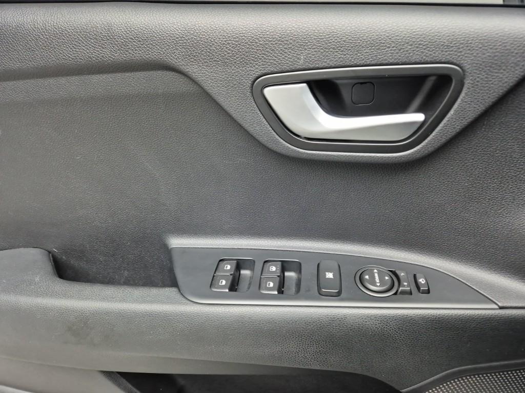 KIA Stonic - Vista 7