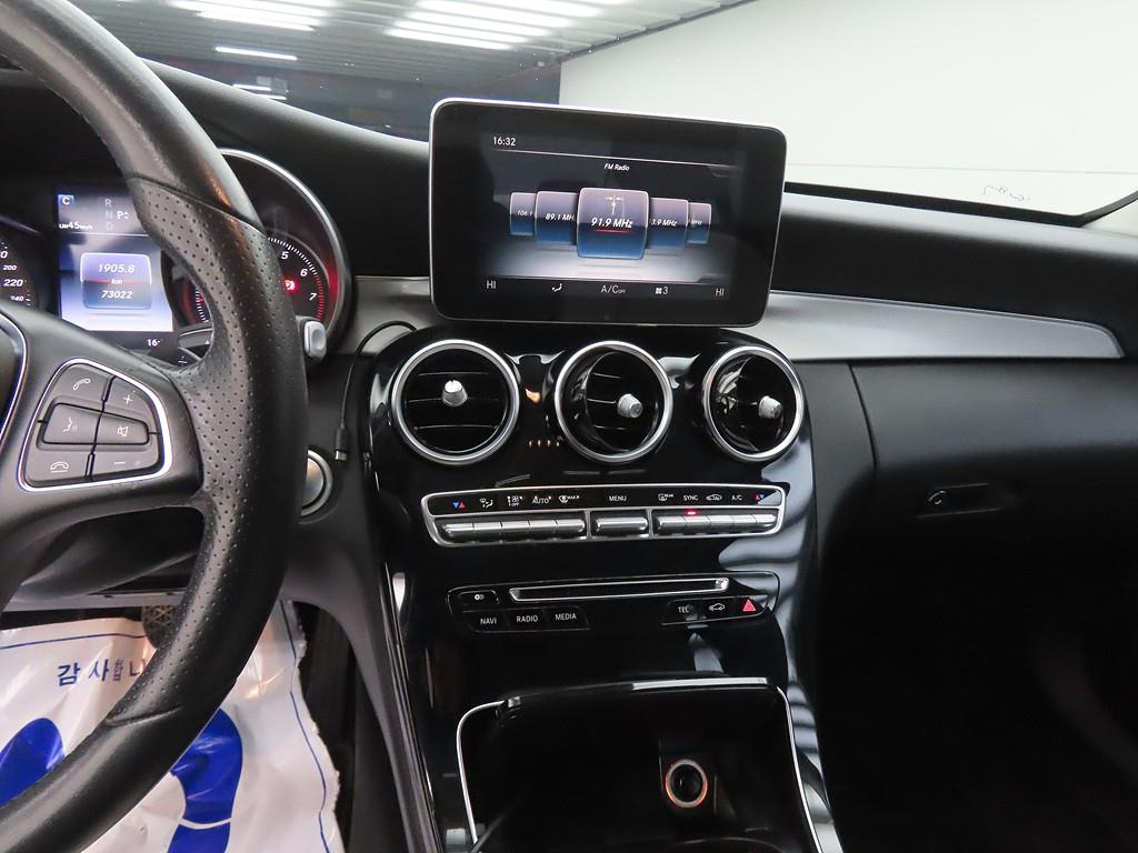 Mercedes Benz C Class - Vista 10