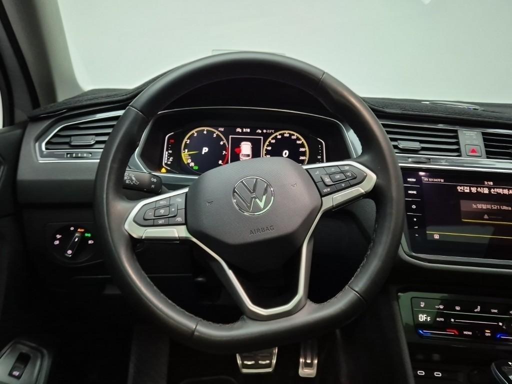 Volkswagen Tiguan - Vista 9