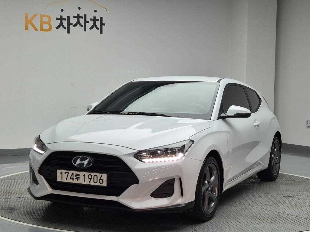 HYUNDAI Veloster 2018 Blanco - Importación desde Corea - HF Imports Iquique - Foto 1