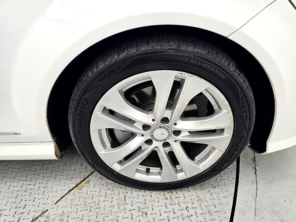 Mercedes Benz C Class 2013 Blanco - Importación desde Corea - HF Imports Iquique - Foto 20