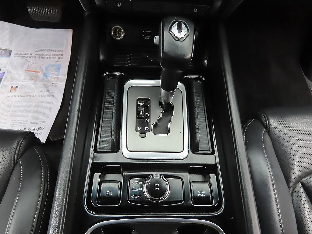 Ssangyong Rexton 2019 Azul - Importación desde Corea - HF Imports Iquique - Foto 12