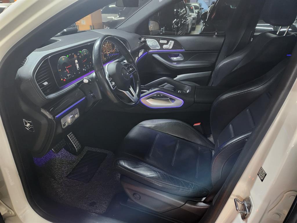 Mercedes Benz GLE Class - Vista 7