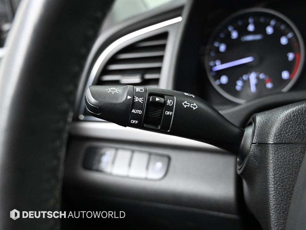 HYUNDAI Avante 2016 Negro - Importación desde Corea - HF Imports Iquique - Foto 16